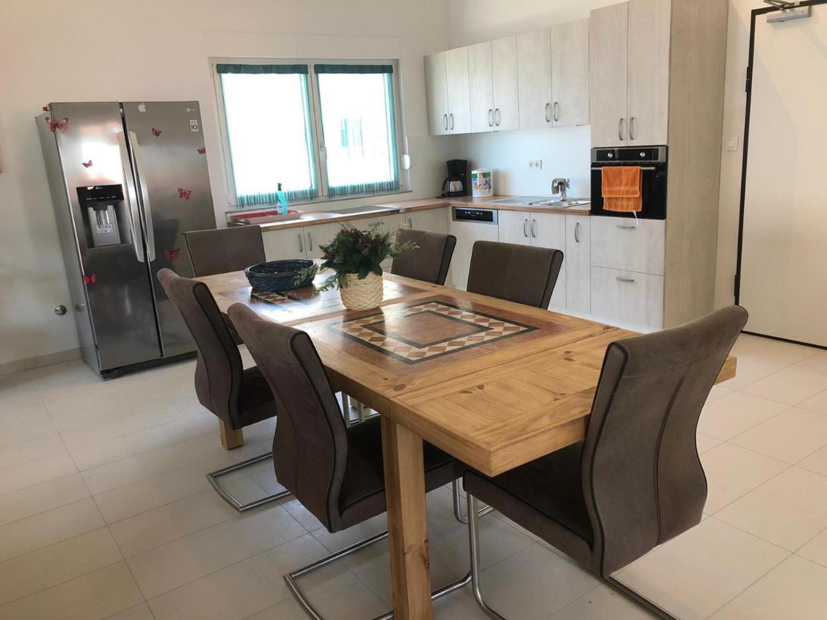 Priscilla Apartment Ražanac Екстериор снимка